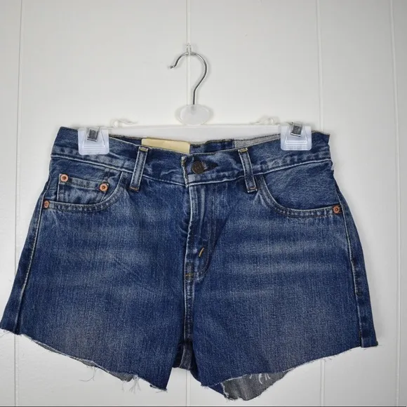 🆕 Levi’s Vintage Clothing 505 Denim Shorts 27