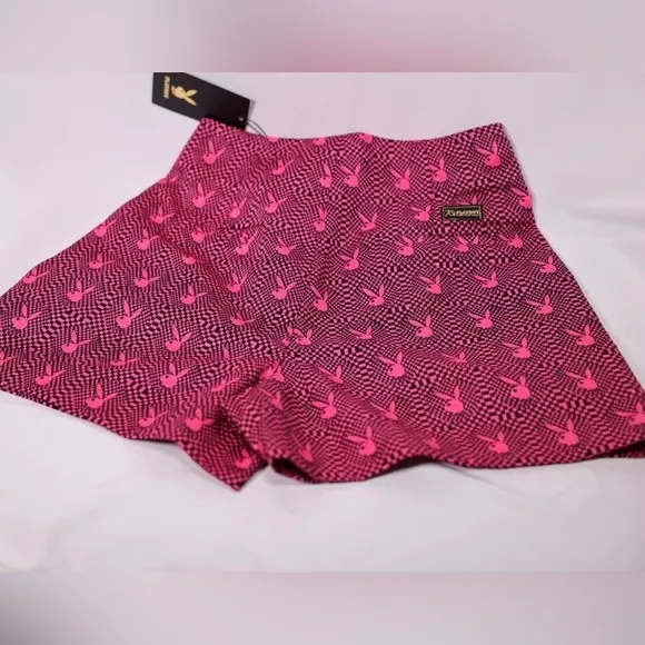 🅽🅴🆆 𝐏𝐋𝐀𝐘𝐁𝐎𝐘 limited edition pleated pink black Playboy bunny shorts M