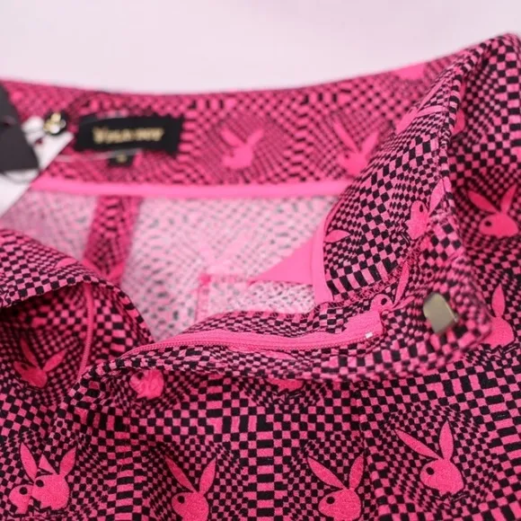 🅽🅴🆆 𝐏𝐋𝐀𝐘𝐁𝐎𝐘 limited edition pleated pink black Playboy bunny shorts M