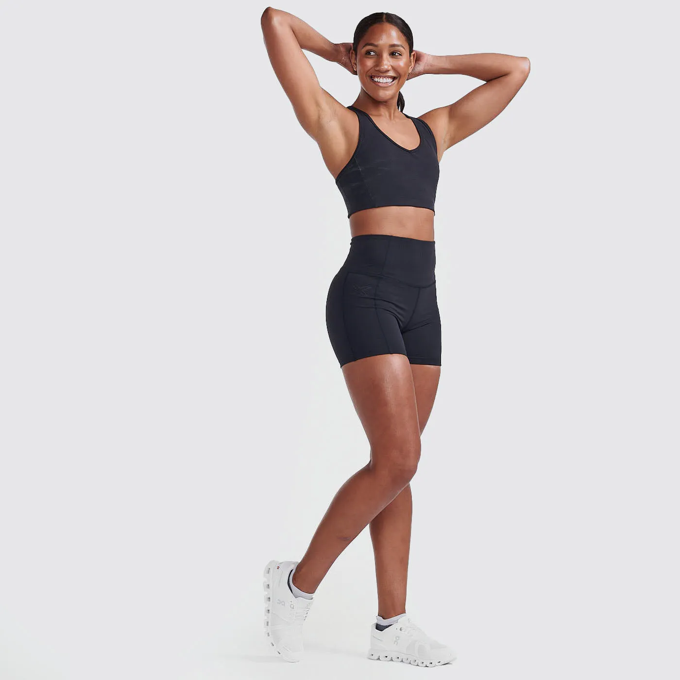 2XU - Form Hi-Rise Compression Shorts - Black/Black