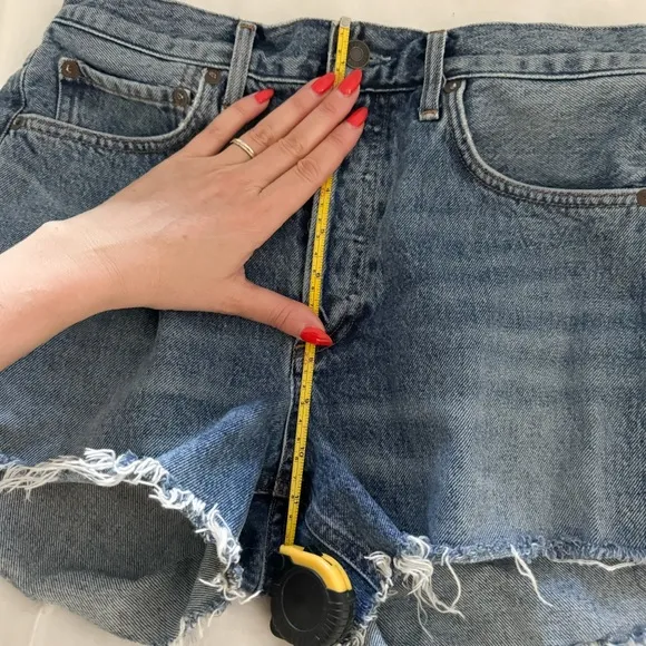 AGOLDE Micah Boyfriend Denim Blue Jean Cutoff Shorts