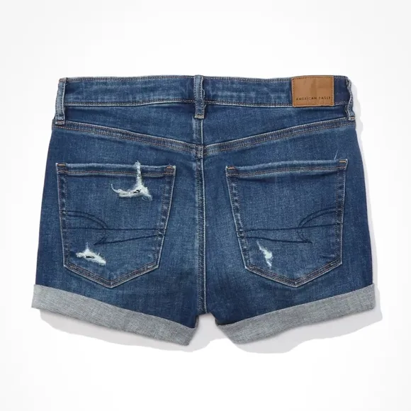 American Eagle Destroyed Hi Rise Shortie in Dark Wash Womens Size 2