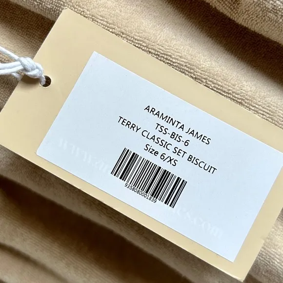 ARAMINTA JAMES Terry Classic Short in Biscuit Color Size 6/XS - NWT
