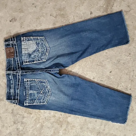 BKE capri long shorts