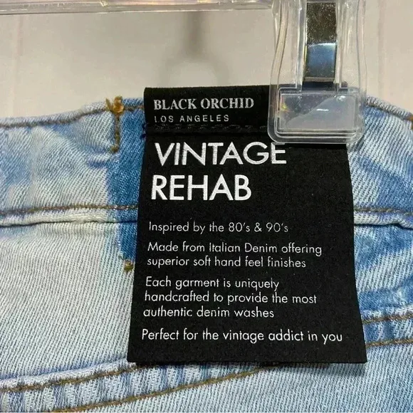 BLACK ORCHID Vintage Rehab Boyfriend Cutoff Denim Shorts 25 Light Wash 80s 90s