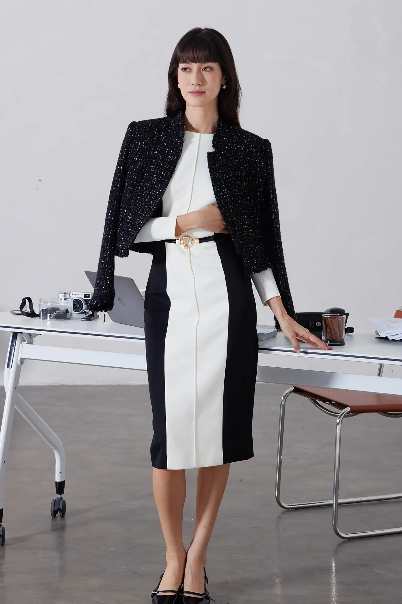 BLACK&WHITE CONTRAST DRESS