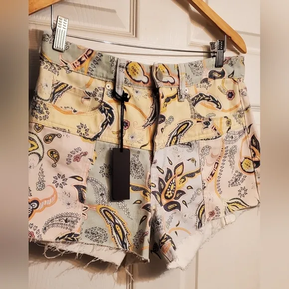 Blanknyc Vintage High Rise Short