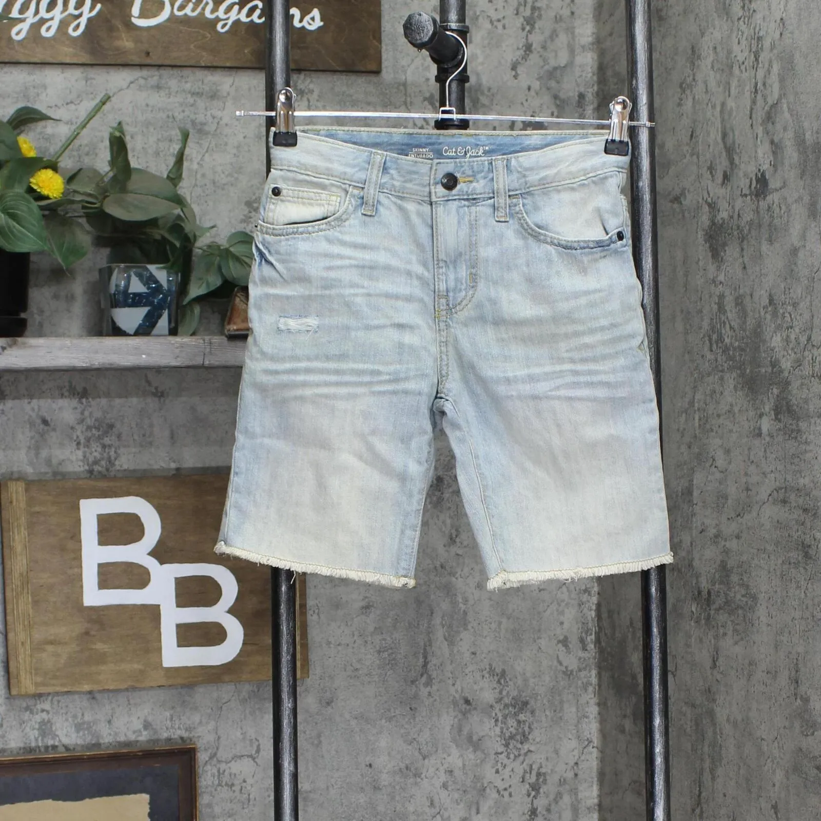 Cat & Jack Kids Boys Distressed Vintage Wash Denim Jean Shorts Light Blue 10