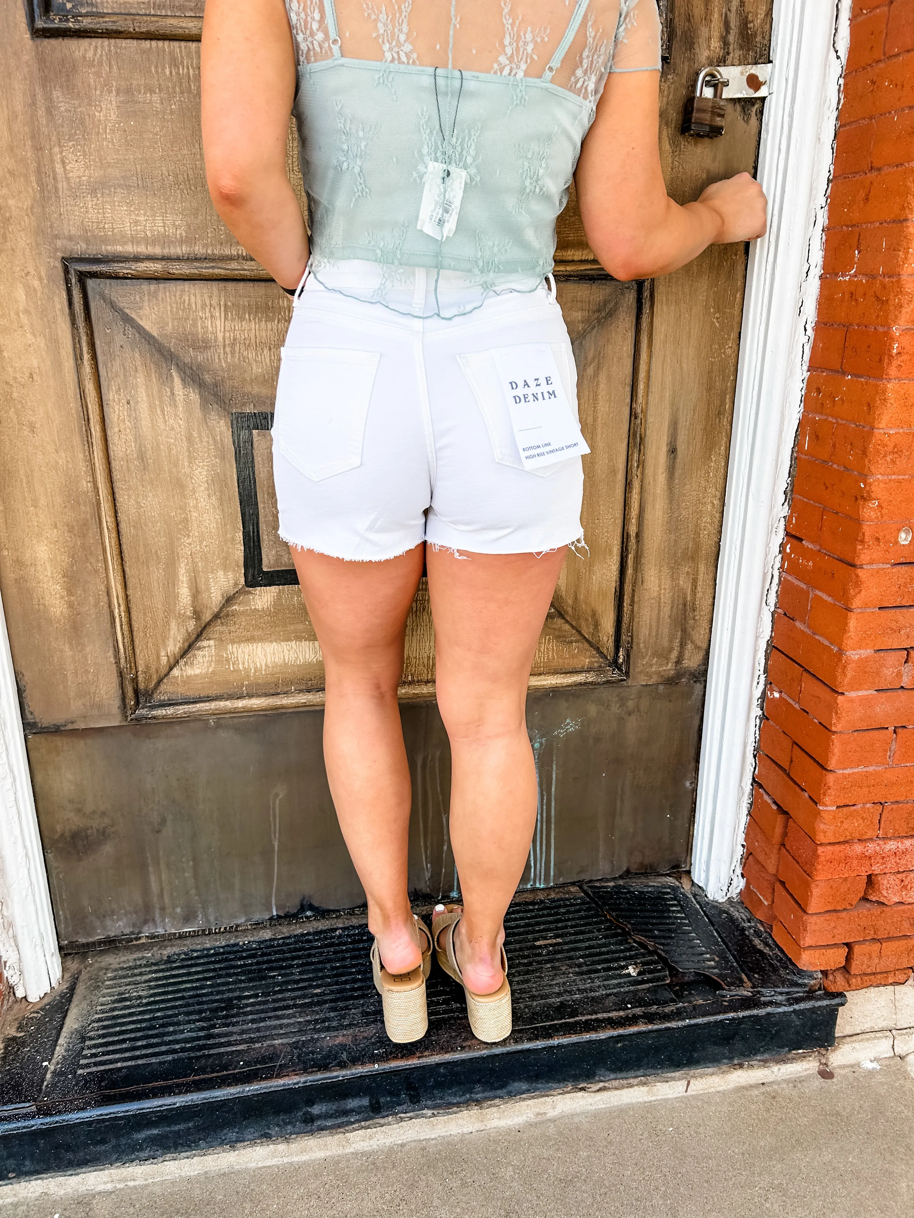 Daze Marshmallow Vintage Short