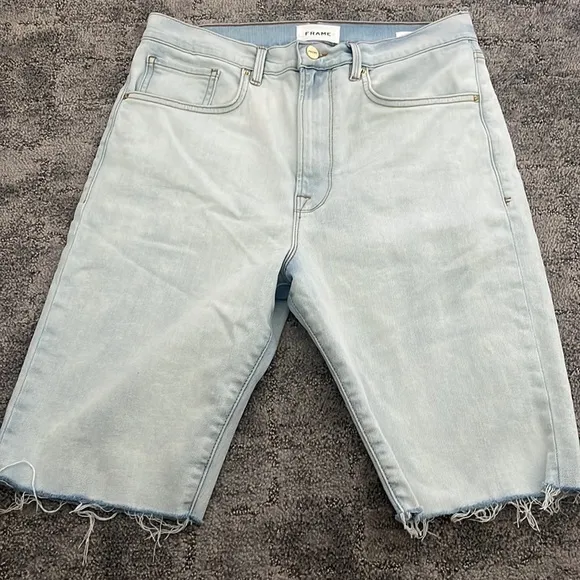 Frame le vintage denim Bermuda shorts 30