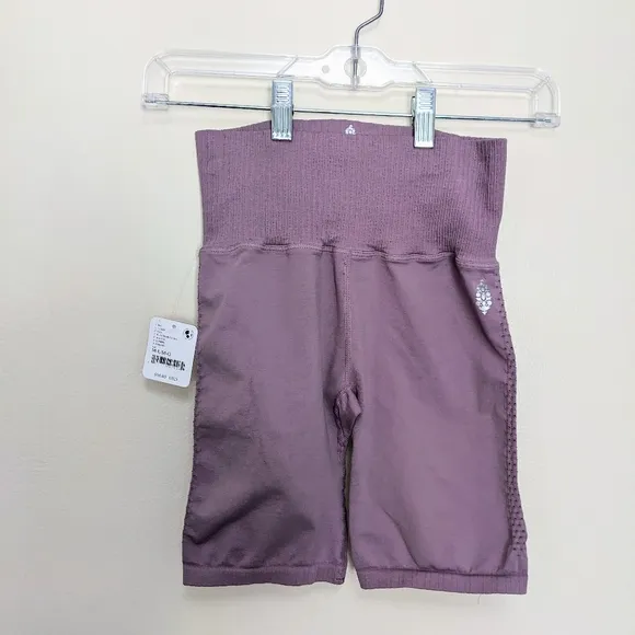 Free People Movement Good Karma Shorts in Elderberry Tea Mauve Size M/L NWT