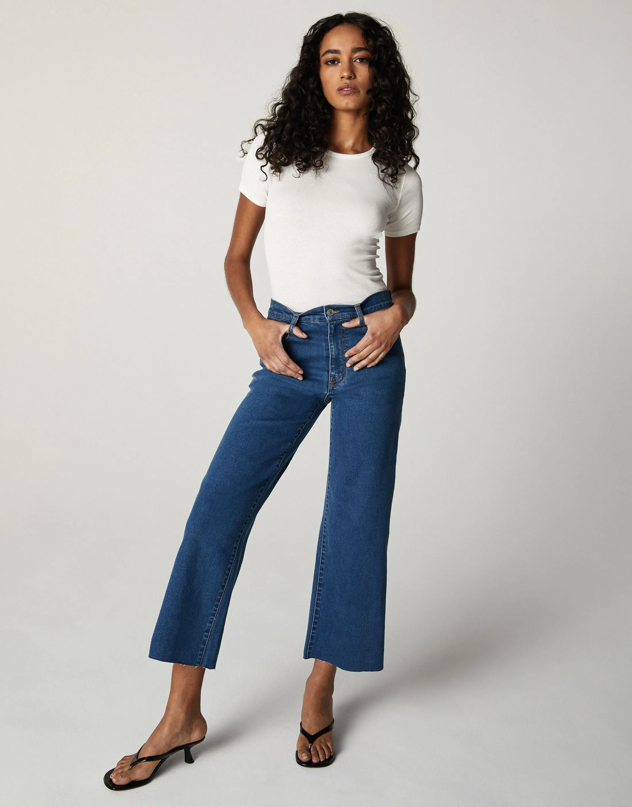 GRETA Mid-Rise Cropped Wide Leg in San Vicente