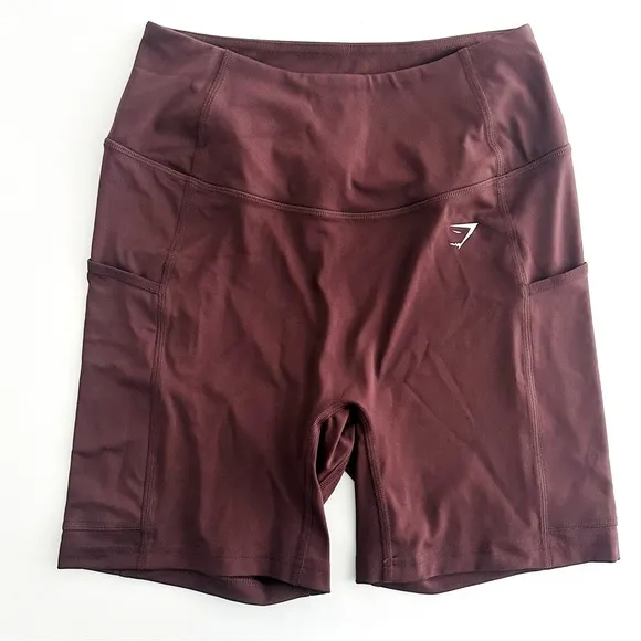 Gymshark M/L Pocket Shorts &amp; Cut Out Bandeau Bra Set