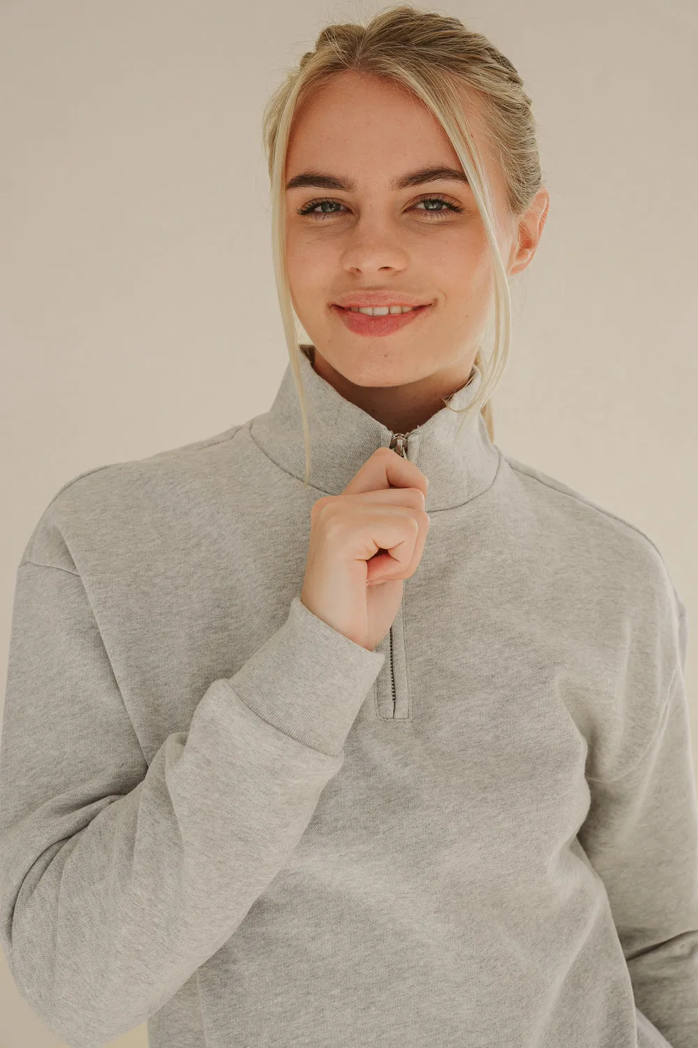 HALF ZIP SWEATER LIGHT GREY