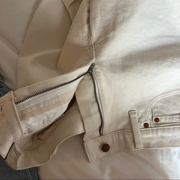 High-Rise Mid-Length Denim Shorts in Vintage Canvas Wash