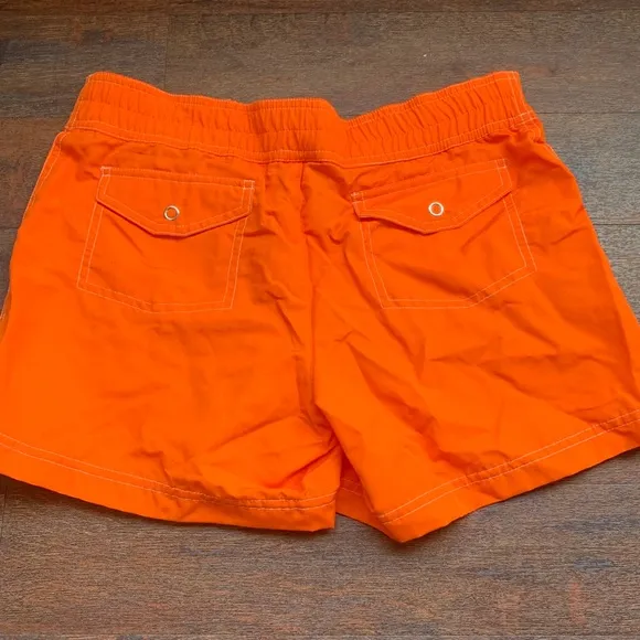 ⭐️HOST PICK⭐️ Nike Utility shorts