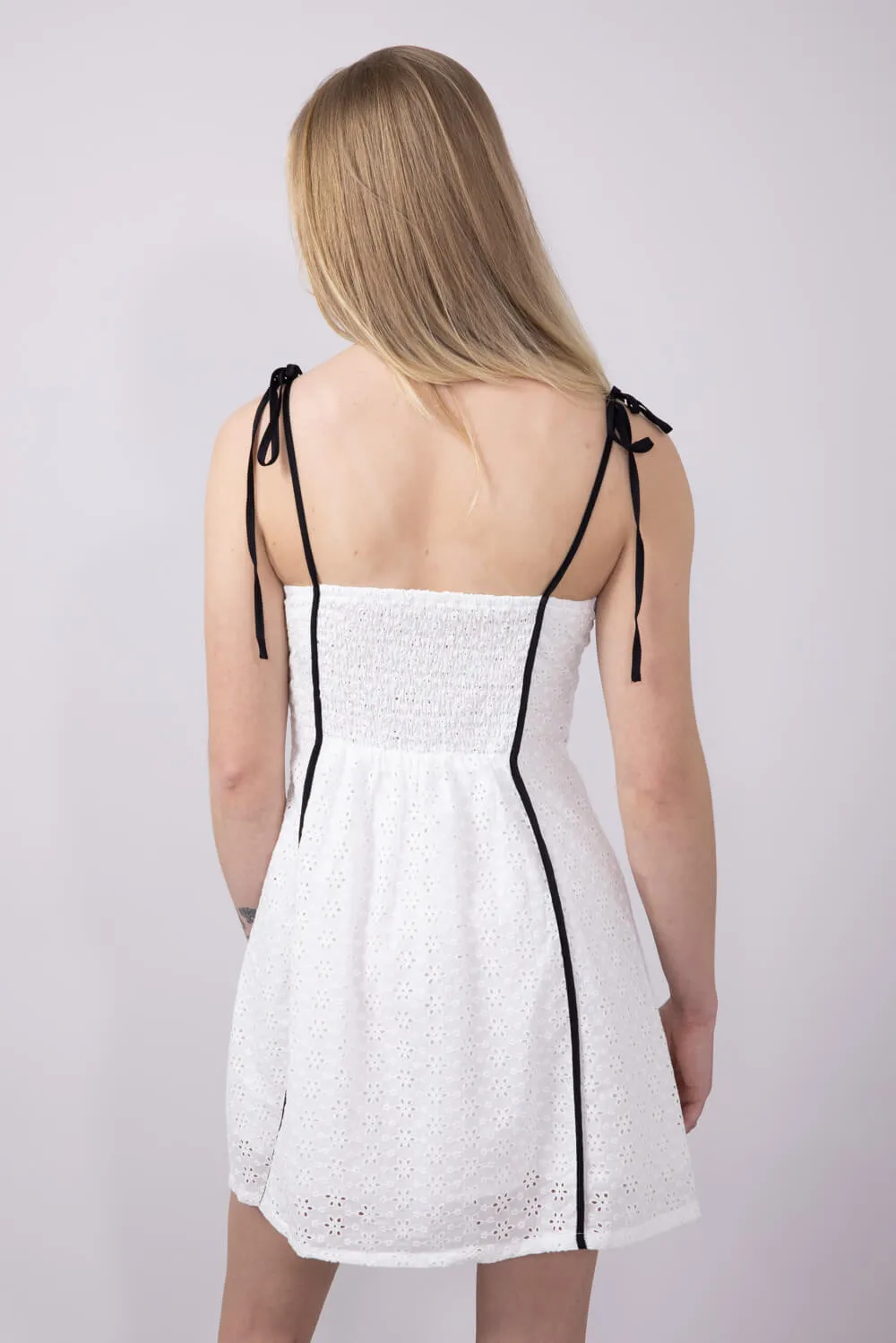 Illa Illa Eyelet Lace Binding Mini Dress for Women in Off White | IM7810-OFFWHITE