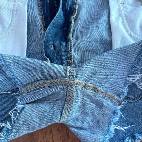 Joe’s Jeans The Ozzie 4” Cut-Off Denim Shorts SZ 30 Bexley Distressed Wash