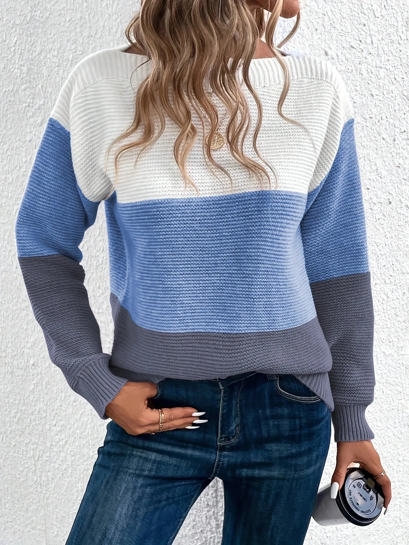 Kjerstin - Pull élégant multicolore pour femme 