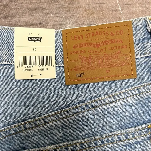 Levis 501 Light Wash Distressed Cut Off Raw Edge High Rise Button Fly Jean Short