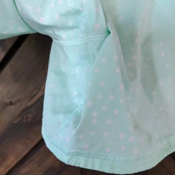 Lululemon 🍋 Athletic fresh teal polka dot shorts