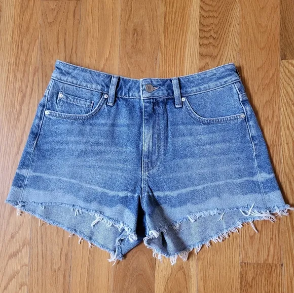 Mavi Raw Hem Vintage Style Denim shorts sz 27 NWOT