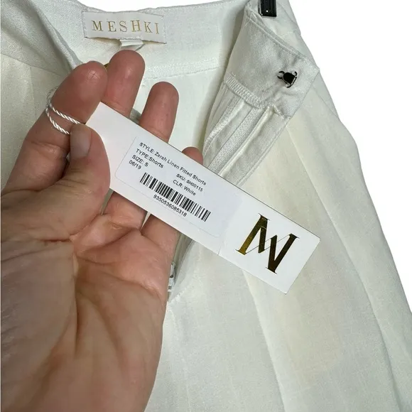 Meshki | NWT Zarah Linen Fitted Shorts in White Small