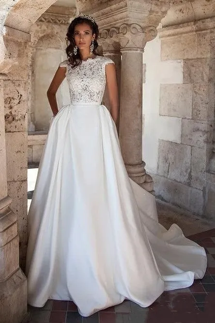 Modern A-line Lace&Satin Wedding Gown with Pockets