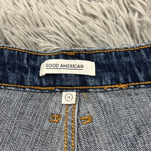 NEW • Good American • Good Vintage Jean Denim Cut Off Shorts Blue418 Womens 24