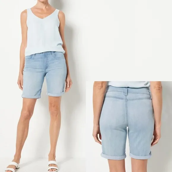 NEW NYDJ Higher Rise Lightweight Denim Shorts Light Wash Size 16 Curvy Shaping