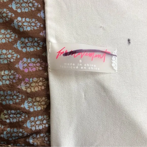 NWOT The way home shorts by Free People Movement in size small
