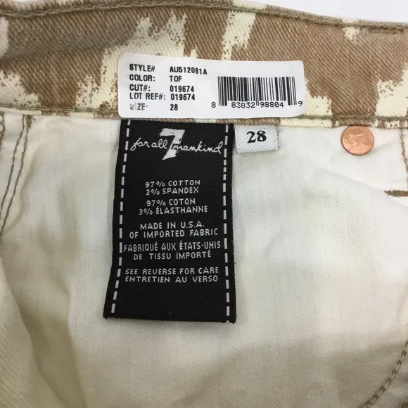 NWT 7 For All Mankind mid-rise raw hem shorts size 28