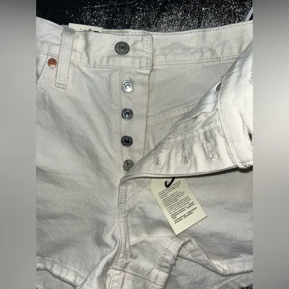 NWT Levi’s 501 Shorts