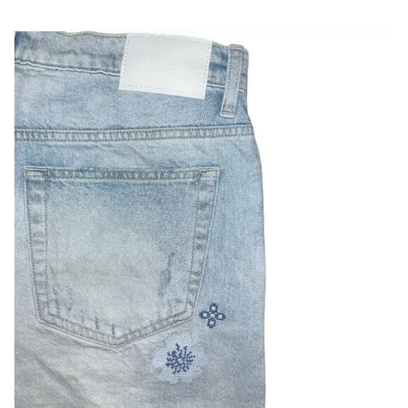 NWT Lucky Brand Womens floral embroidered 90s Midi Shorts size 10/30