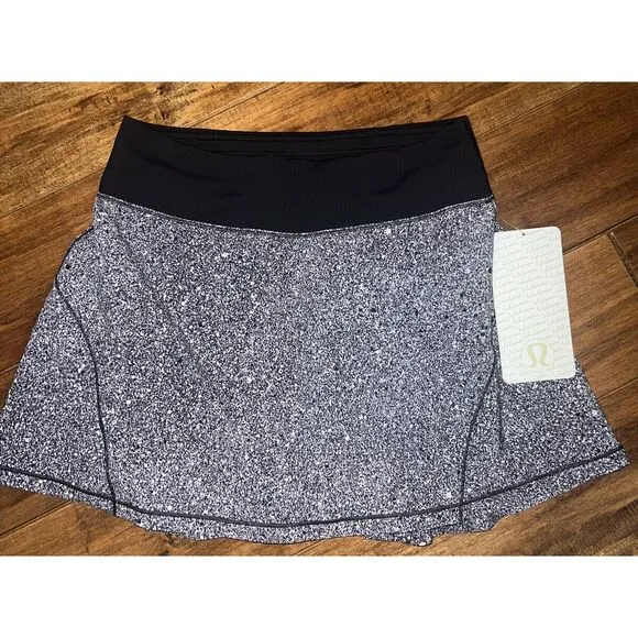 NWT Lululemon Size 2 Tall Circuit Breaker Skirt II Luminesce Black Skort Tennis