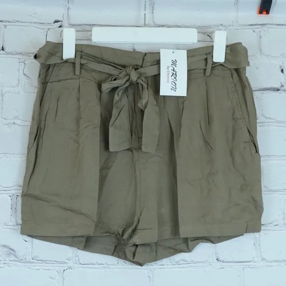 NWT MARION by ETIENNE Front Tie Pleated Shorts…