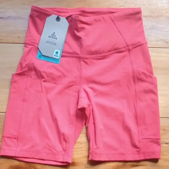 NWT PRANA WOMEN'S ELECTA SHORT II Bike Shorts W/Pockets In Carmine Red