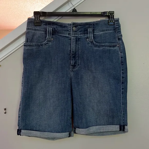 NYDJ High-Rise Ella Shorts w/ Binding Detail