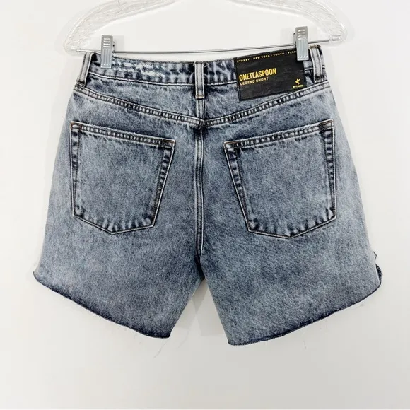 One Teaspoon Legend High Waist Mom Short in Blue Blossom Size 26 NWT
