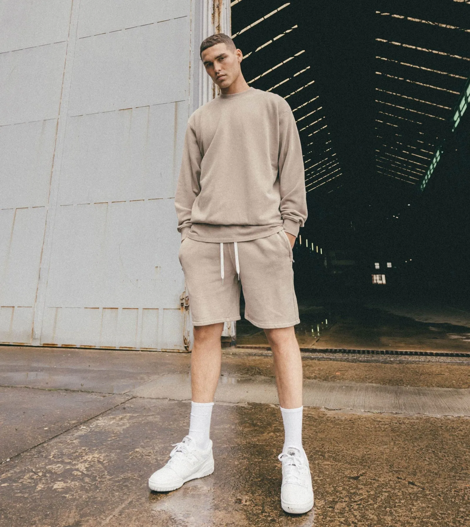 Orgo Sweat Short Garment Dye Oak