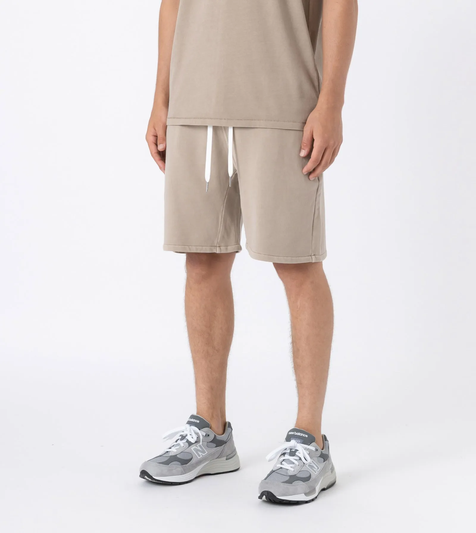 Orgo Sweat Short Garment Dye Oak