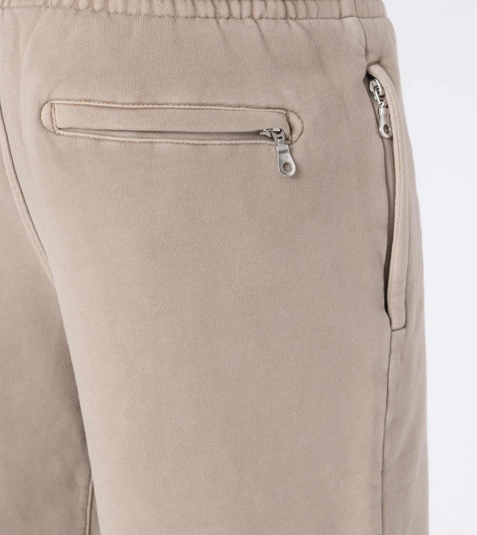 Orgo Sweat Short Garment Dye Oak