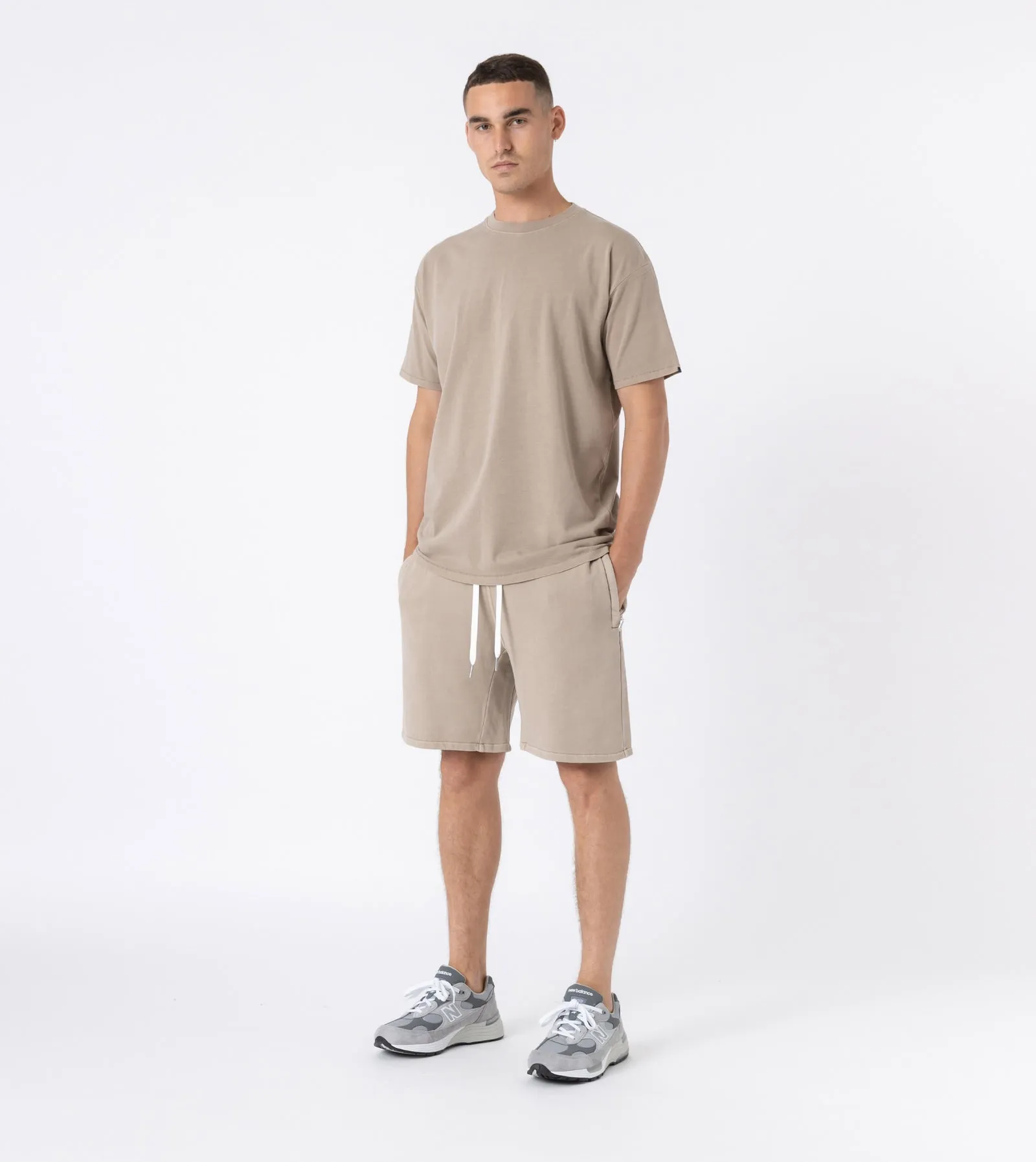 Orgo Sweat Short Garment Dye Oak