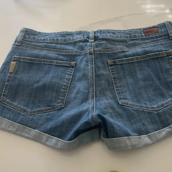 Paige Jimmy jimmy denim shorts in Begonia color. Size 30 in EUC.