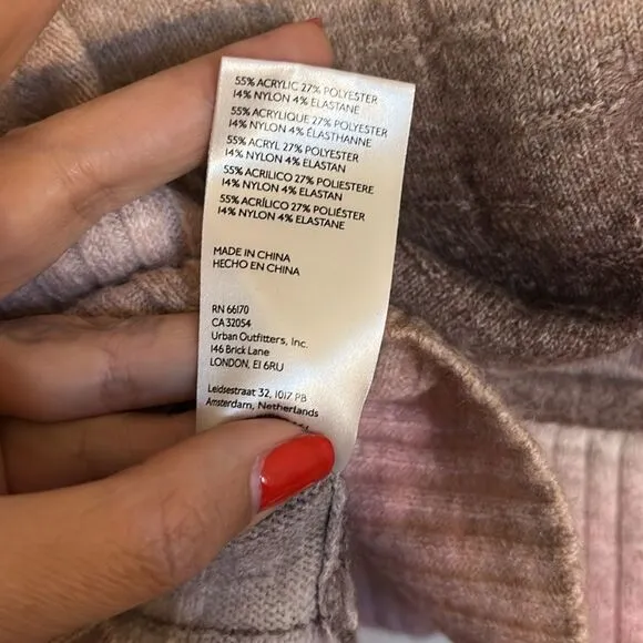 Pilcro Anthropologie Cropped Mock Neck Sweater Size Medium