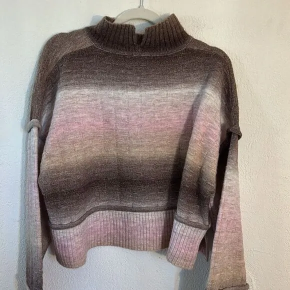 Pilcro Anthropologie Cropped Mock Neck Sweater Size Medium