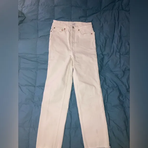 REDONE 70s High Rise Stove Pipe Buttonfly Jeans in Vintage White Sz 27