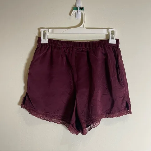 Reformation Sorely Silk Shorts in Plum size XS