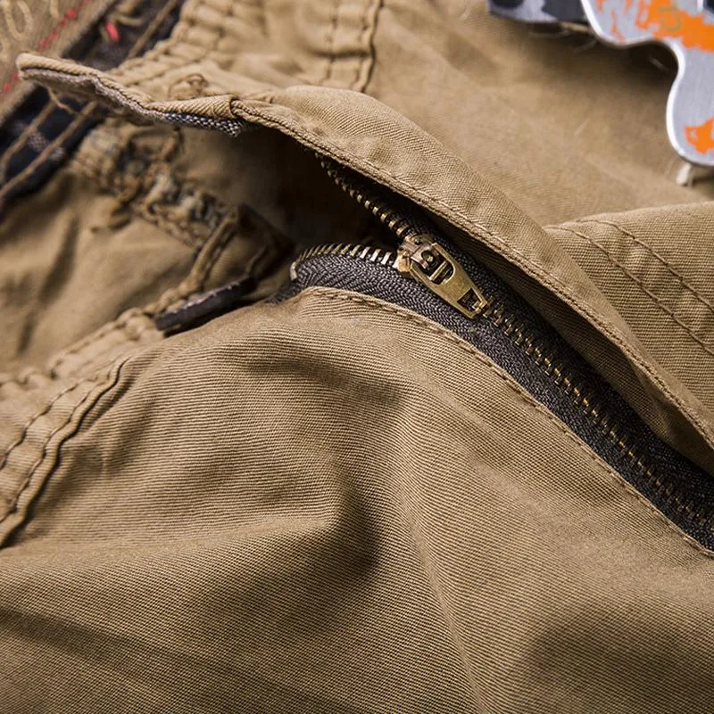 Short cargo droit en coton vintage (ceinture exclue)
