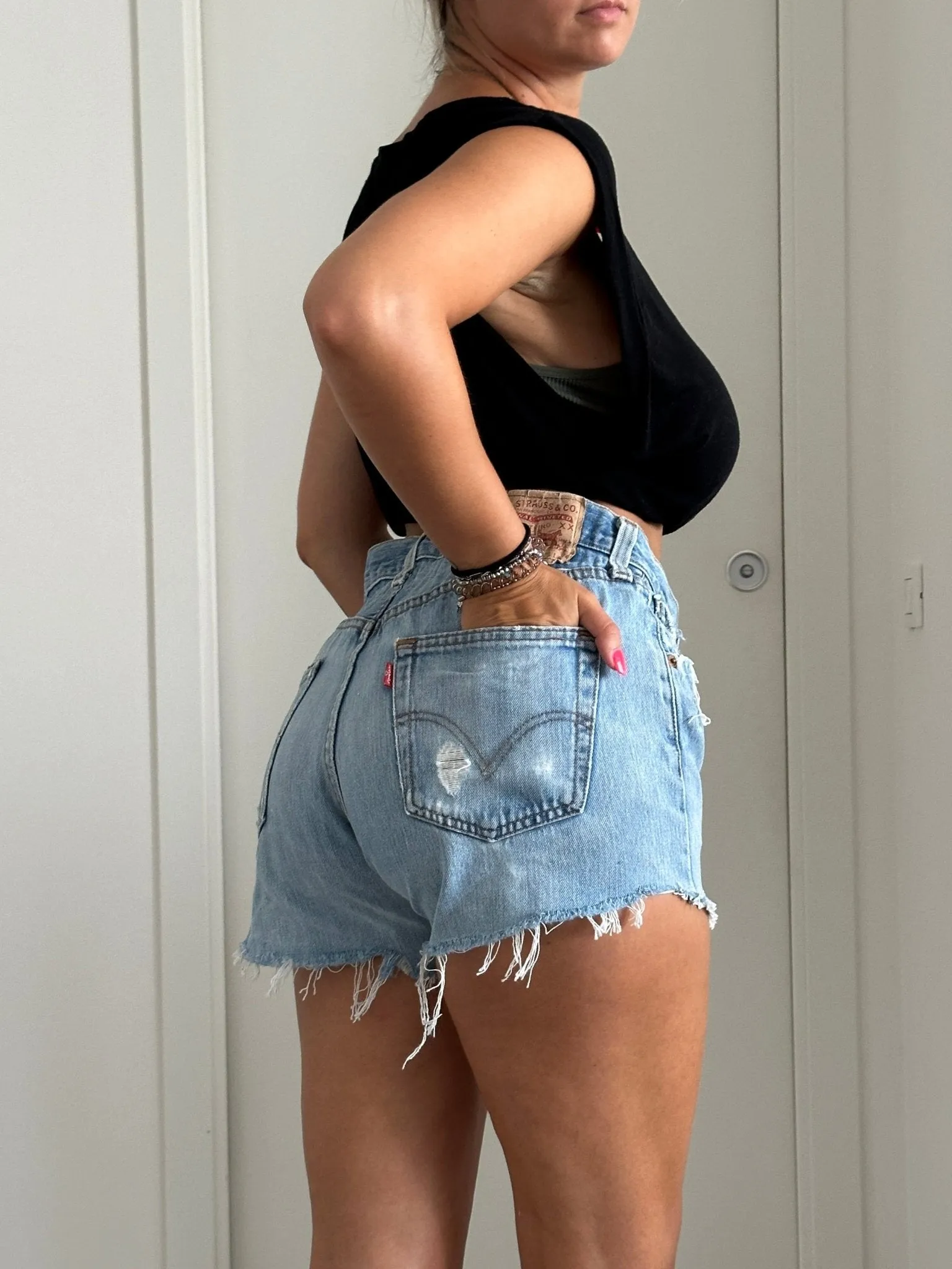 Shorts Levi's Vintage denim sfrangiati a caramella con strappi